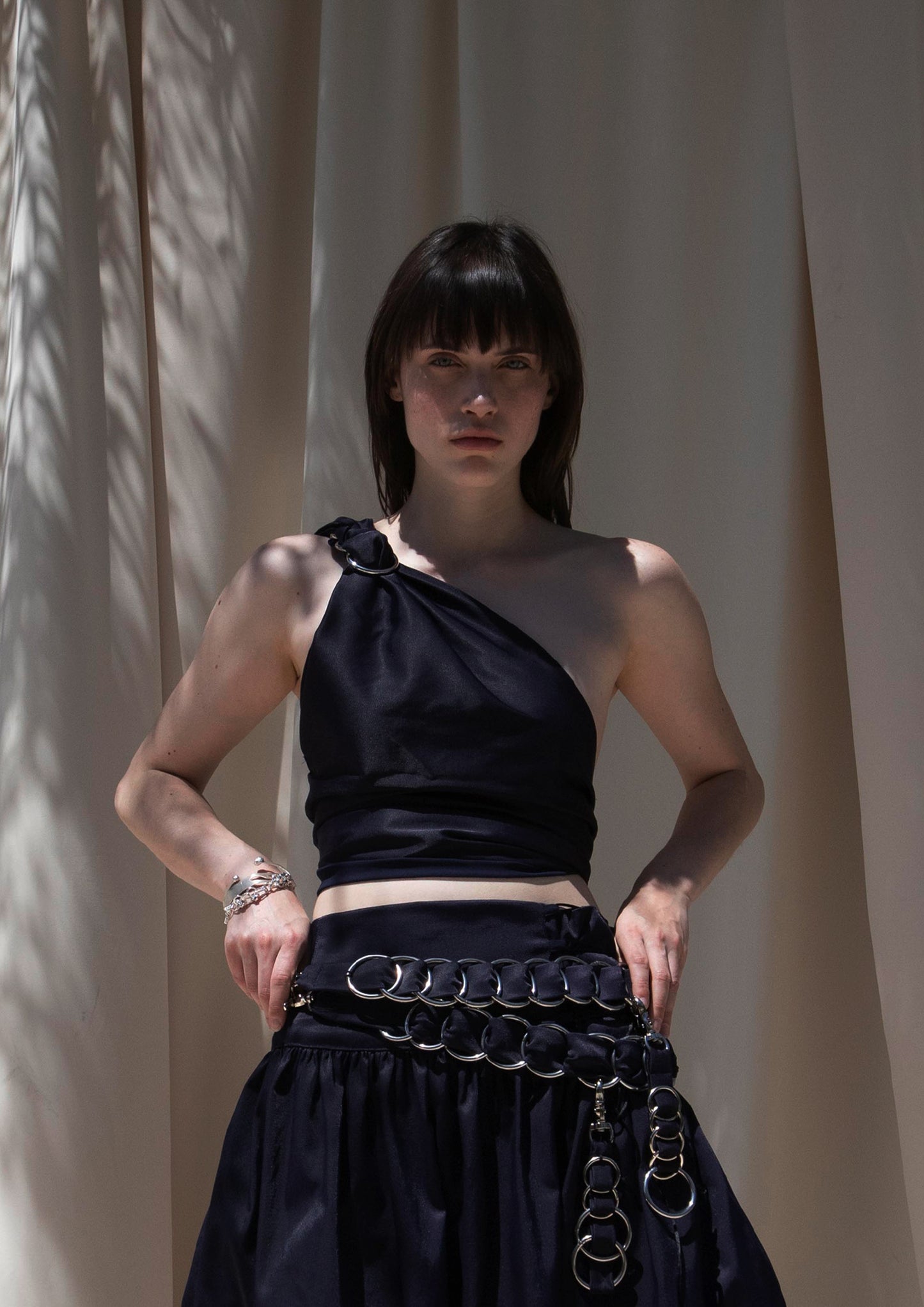 Rings Top Shoulder detail